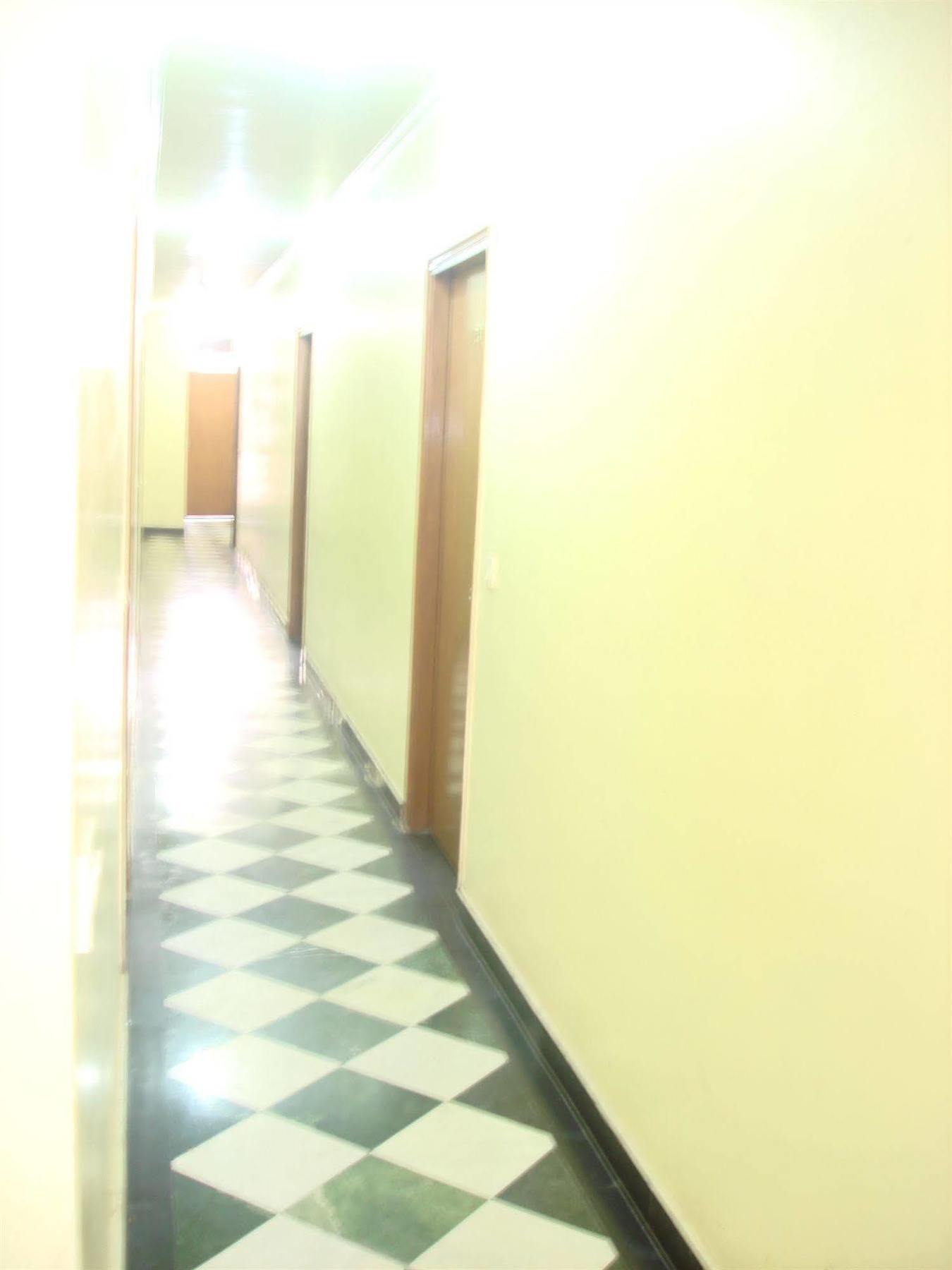 Hotel Westend Holiday Home 5 Mint From Nizamuddin Railway Station نيودلهي المظهر الخارجي الصورة